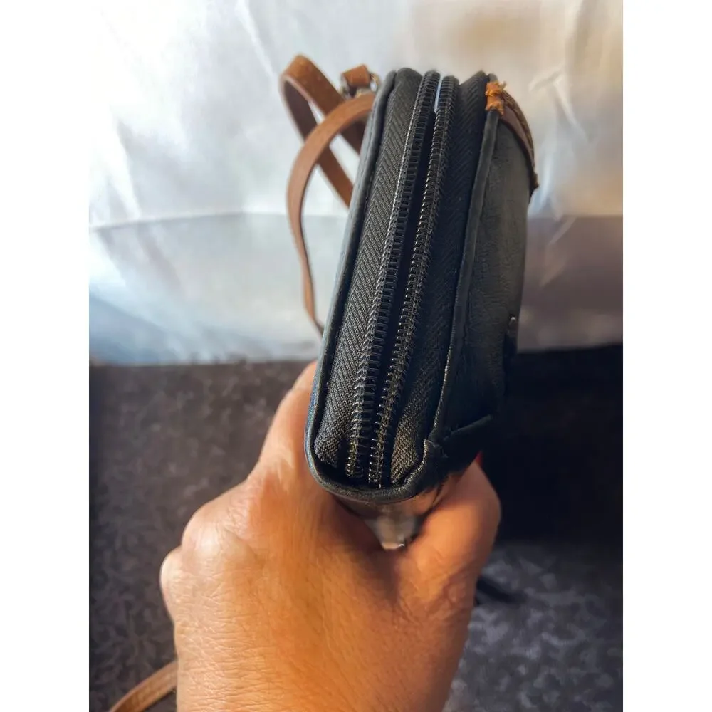 The‎ Sak, Iris crossbody, wristlet